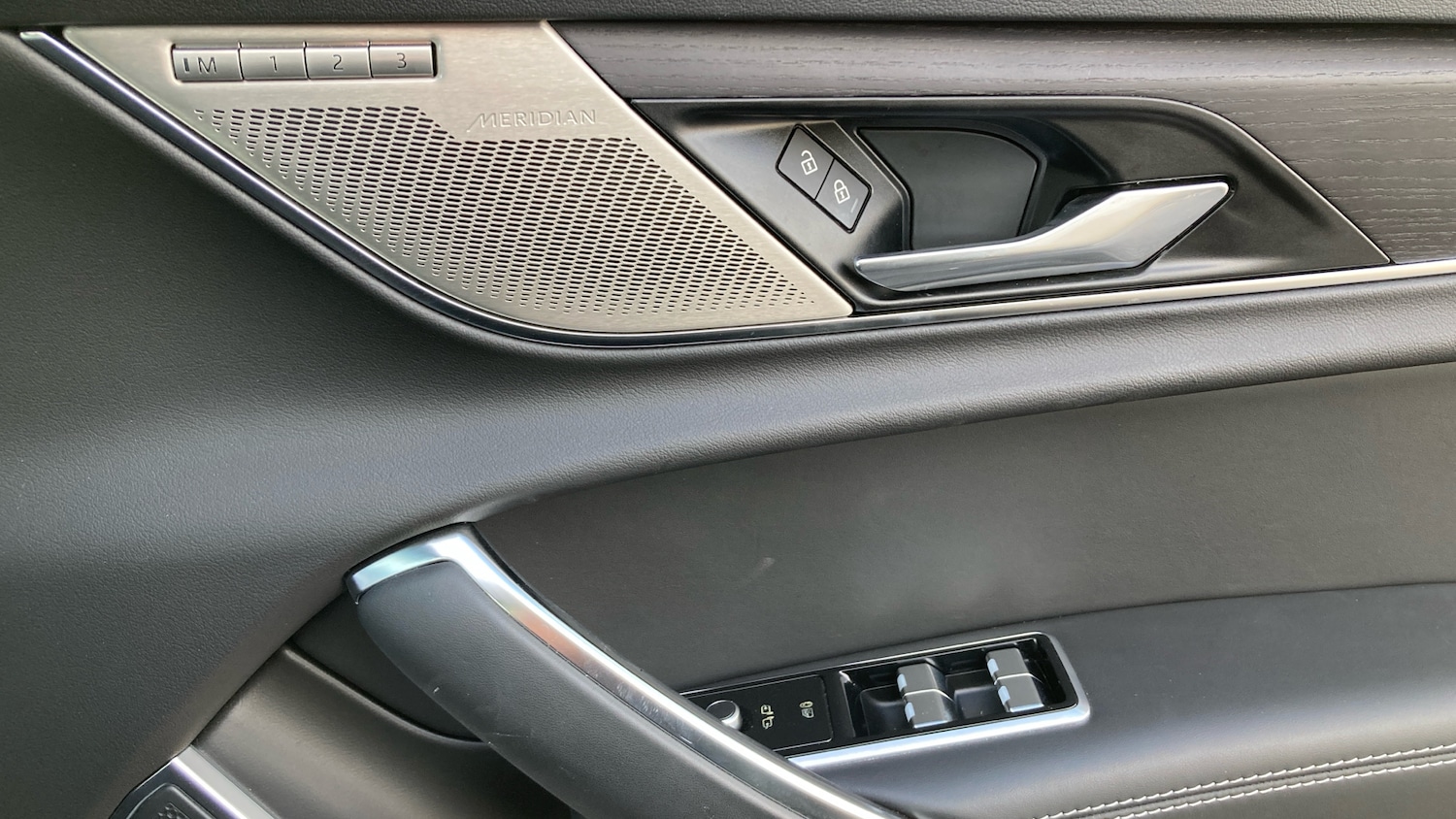 Used Jaguar XF 2024 for sale - 76366839: Photo 44