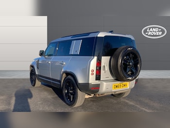 Used Land Rover Defender 2020 for sale - 76653091: Photo