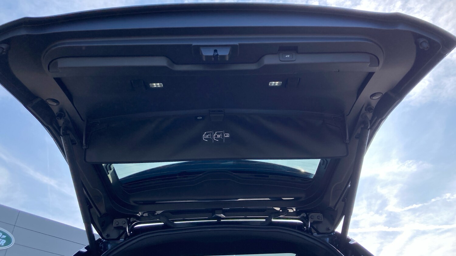 Used Land Rover Discovery 2025 for sale - 76209216: Photo 27