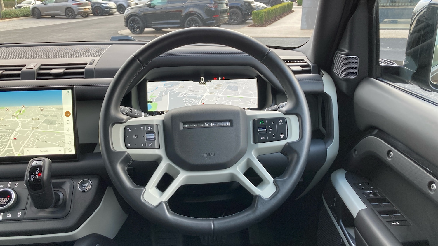 Used Land Rover Defender 2023 for sale - 76796847: Photo 15