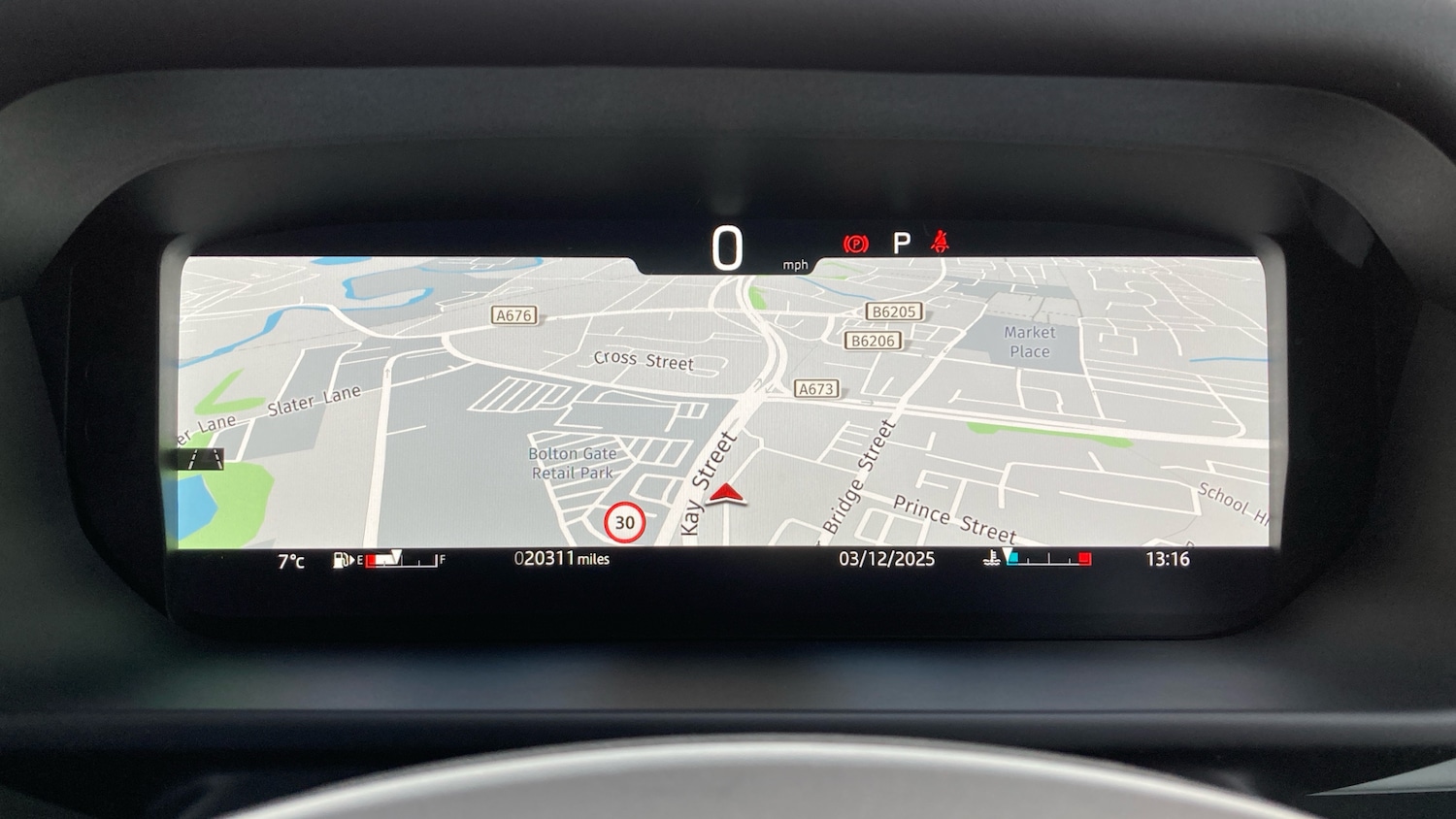 Used Land Rover Defender 2023 for sale - 76796847: Photo 16