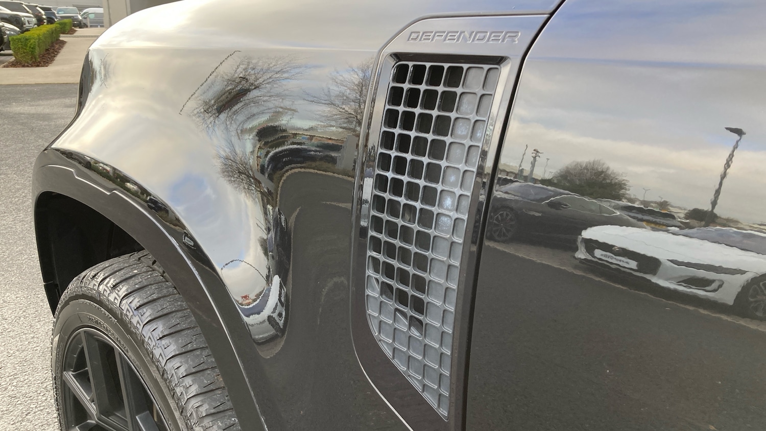 Used Land Rover Defender 2023 for sale - 76796847: Photo 20