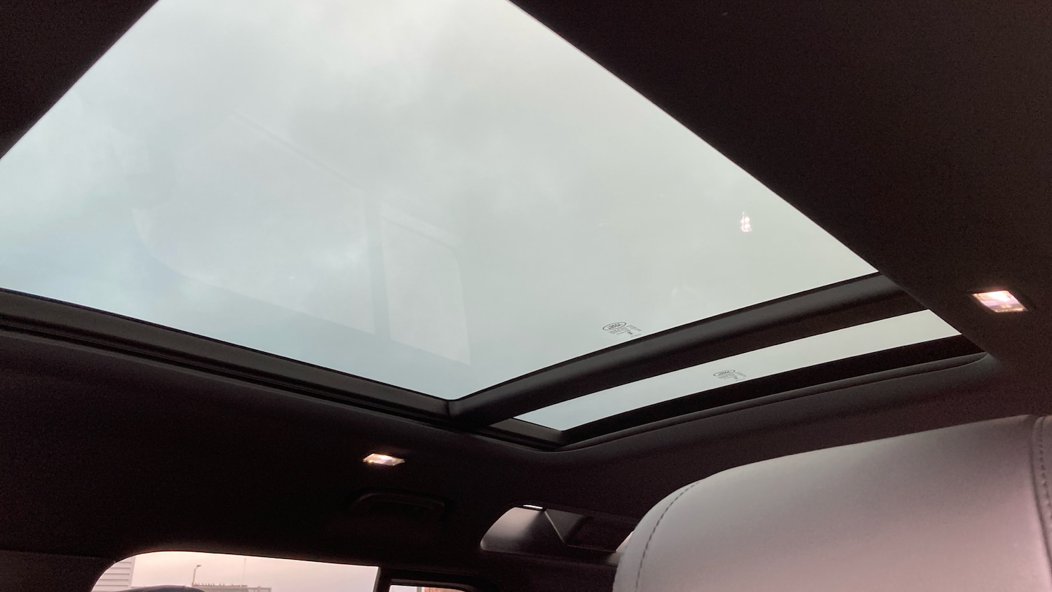 Used Land Rover Defender 2023 for sale - 76796847: Photo 21