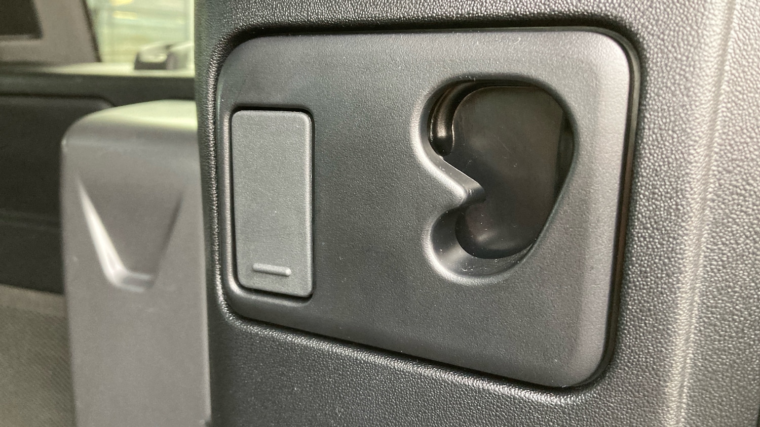 Used Land Rover Defender 2023 for sale - 76796847: Photo 28