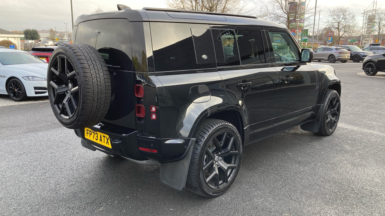 Used Land Rover Defender 2023 for sale - 76796847: Photo 38