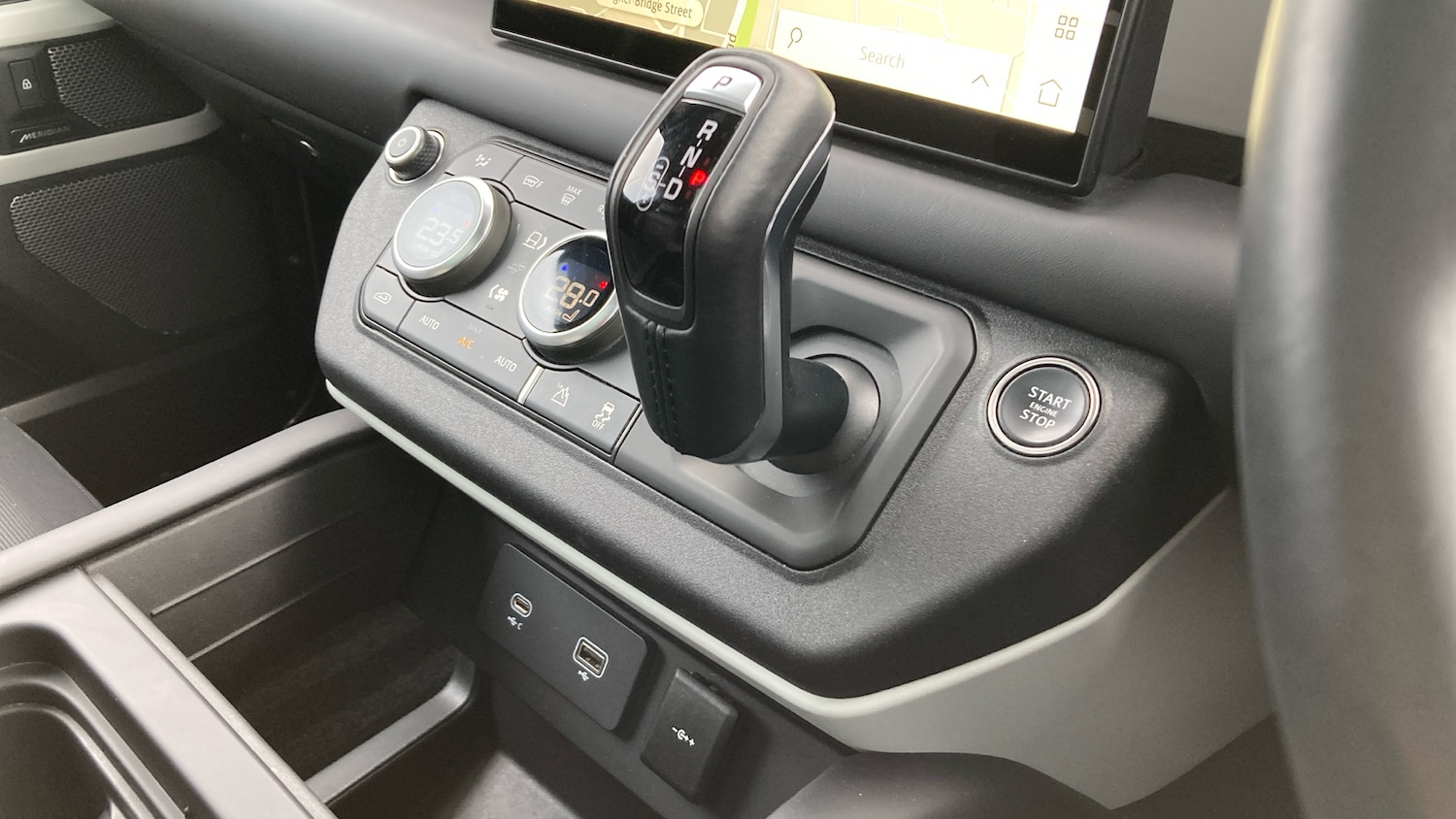 Used Land Rover Defender 2023 for sale - 77186778: Photo 13