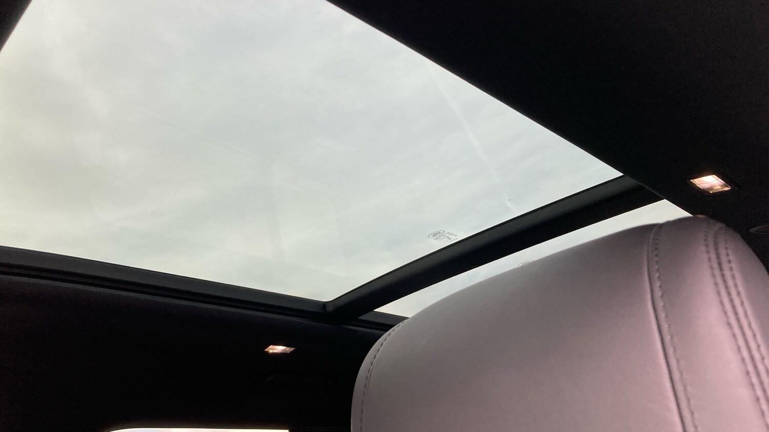 Used Land Rover Defender 2023 for sale - 77186778: Photo 21