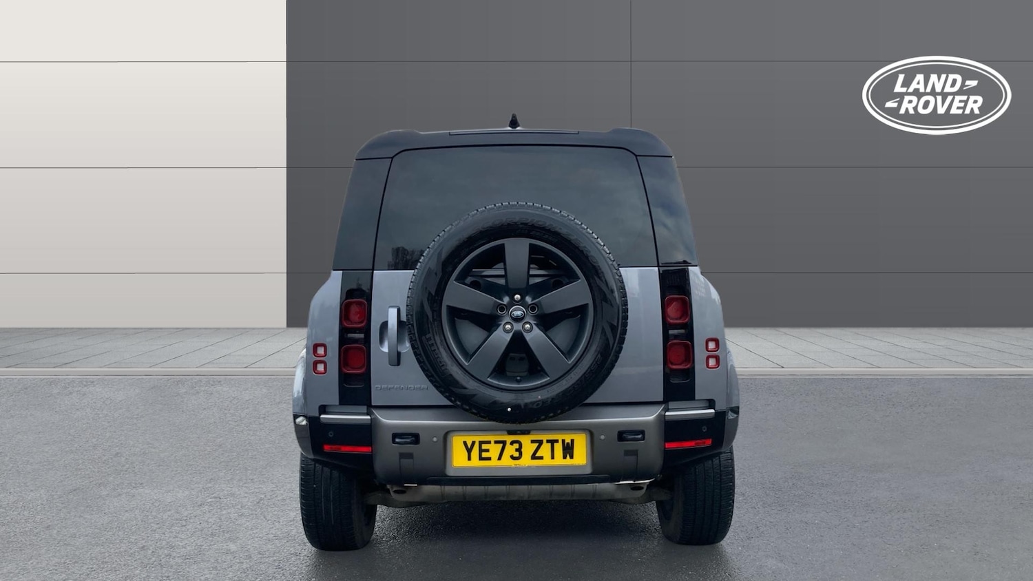 Used Land Rover Defender 2023 for sale - 77186778: Photo 6