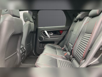 Used Land Rover Discovery Sport 2021 for sale - 76494448: Photo