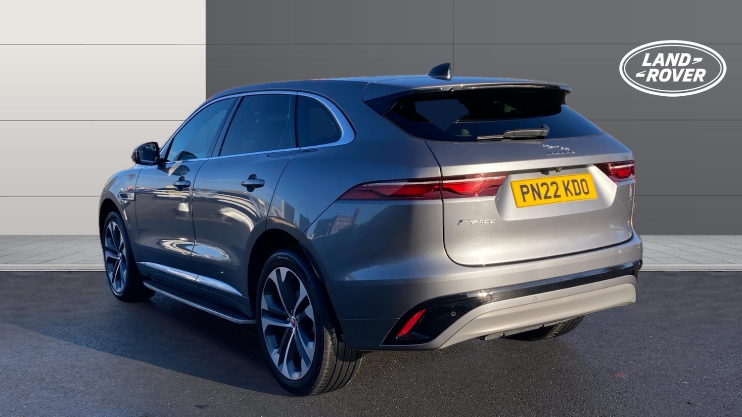 Used Jaguar F-Pace 2022 for sale - 76763075: Photo 2