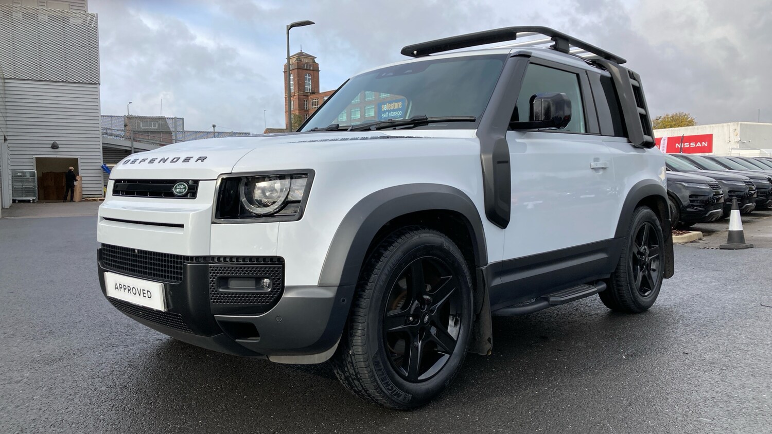 Used Land Rover Defender 2023 for sale - 76366838: Photo 29