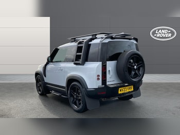 Used Land Rover Defender 2023 for sale - 76366838: Photo