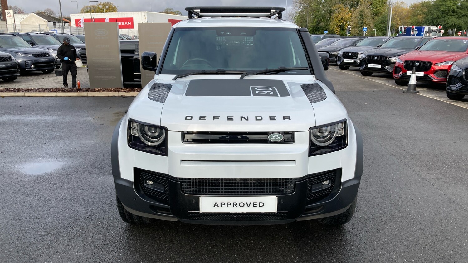 Used Land Rover Defender 2023 for sale - 76366838: Photo 31