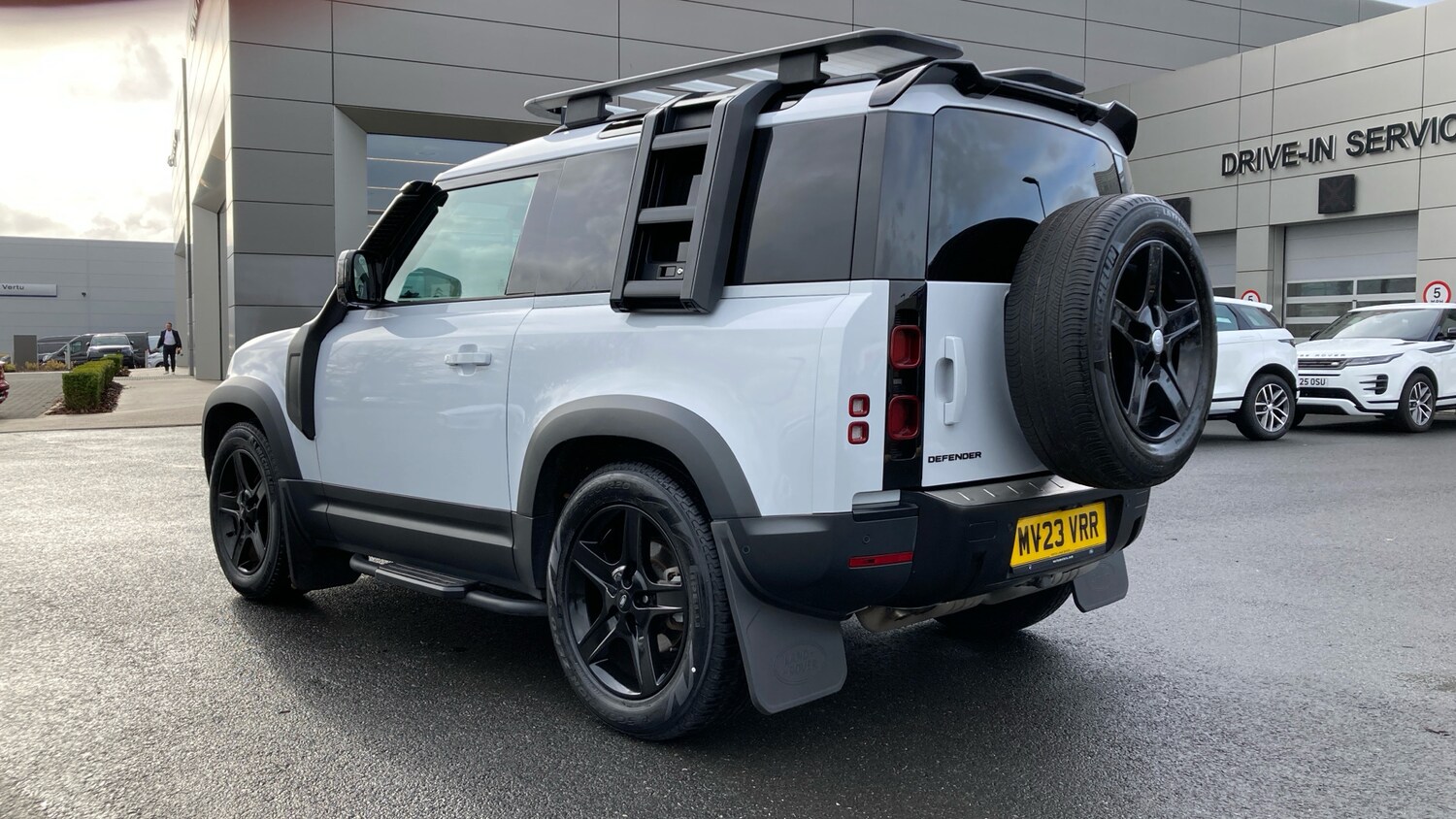 Used Land Rover Defender 2023 for sale - 76366838: Photo 40