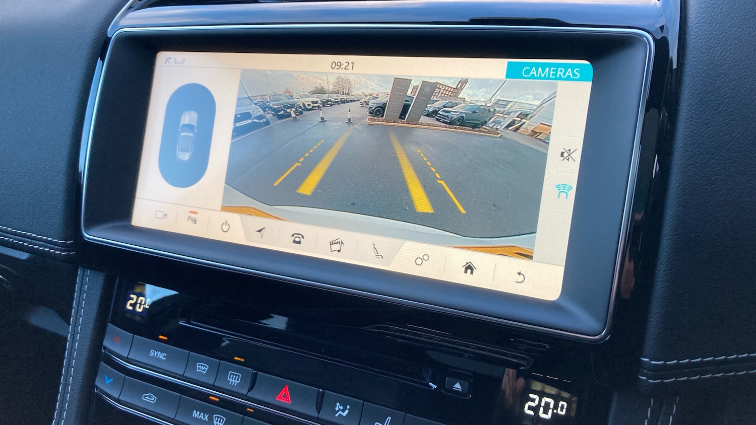 Used Jaguar F-Pace 2020 for sale - 76862261: Photo 12