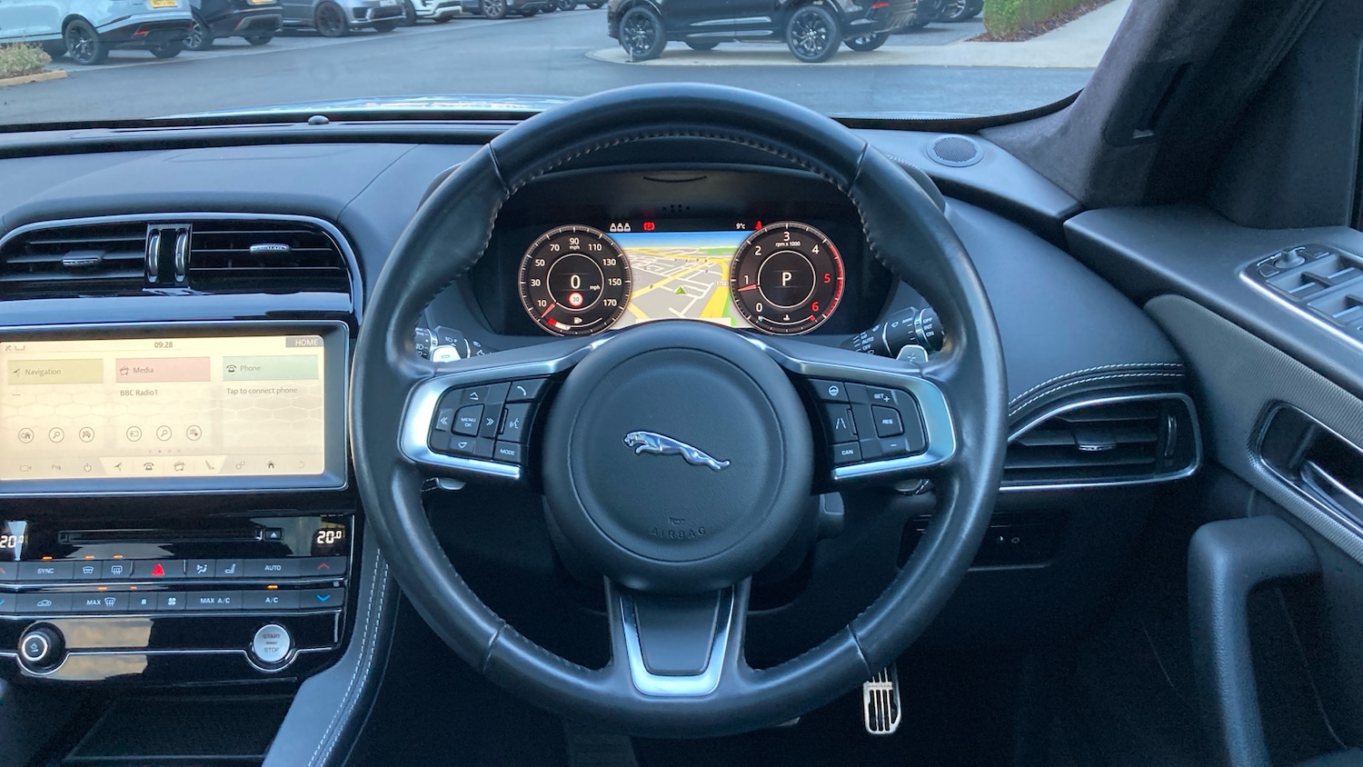 Used Jaguar F-Pace 2020 for sale - 76862261: Photo 15