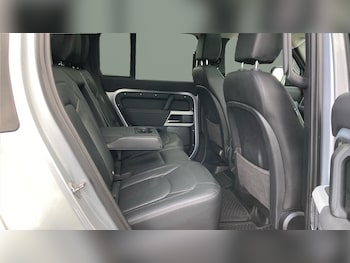 Used Land Rover Defender 2022 for sale - 78775481: Photo