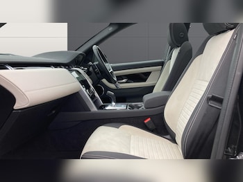 Used Land Rover Discovery Sport 2023 for sale - 77354222: Photo