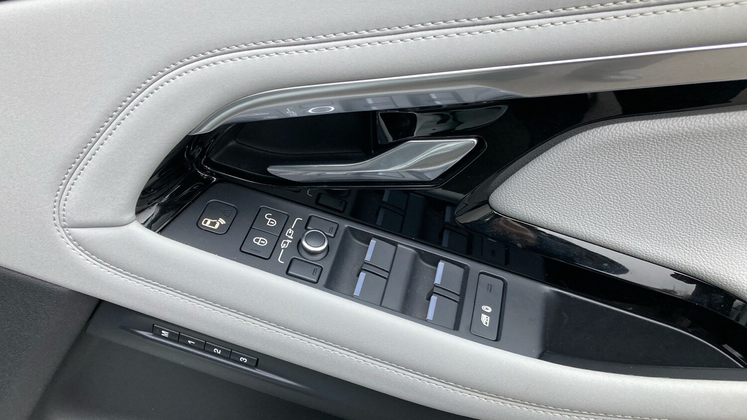 Used Land Rover Range Rover Evoque 2019 for sale - 77581922: Photo 21