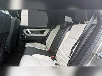 Used Land Rover Discovery Sport 2023 for sale - 78510395: Photo