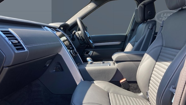 Used Land Rover Discovery 2025 for sale - 76193000: Photo 3