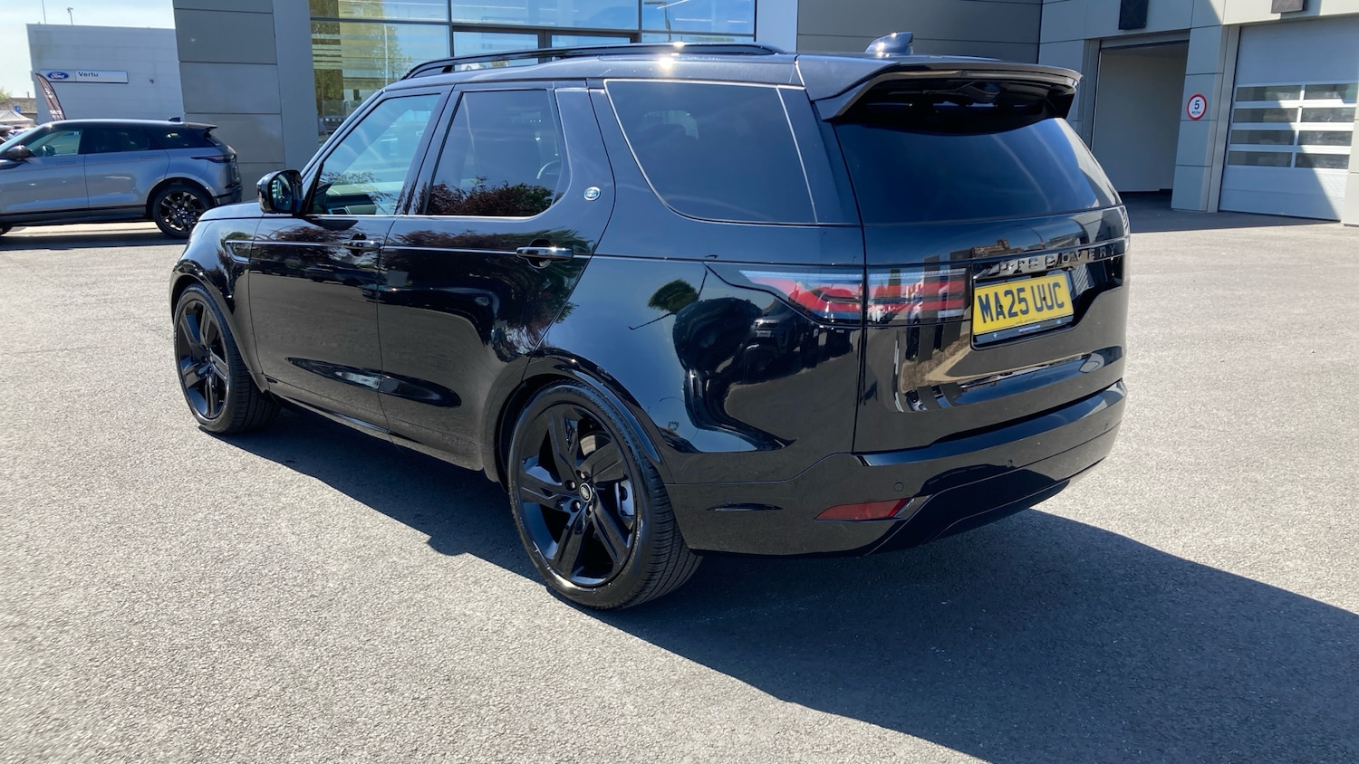 Used Land Rover Discovery 2025 for sale - 76193000: Photo 41