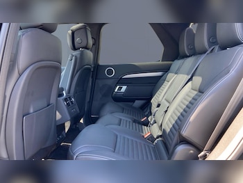 Used Land Rover Discovery 2025 for sale - 76193000: Photo 4