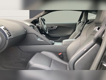 Used Jaguar F-Type 2022 for sale - 76161818: Photo