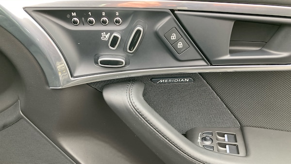 Used Jaguar F-Type 2022 for sale - 76161818: Photo 44