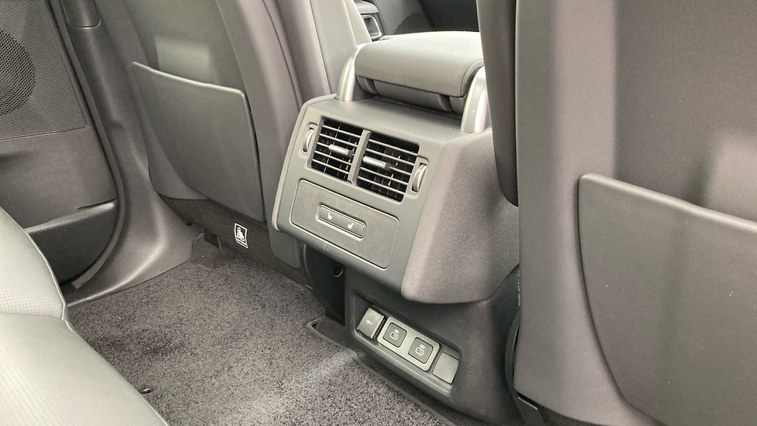 Used Land Rover Discovery 2025 for sale - 77285431: Photo 18