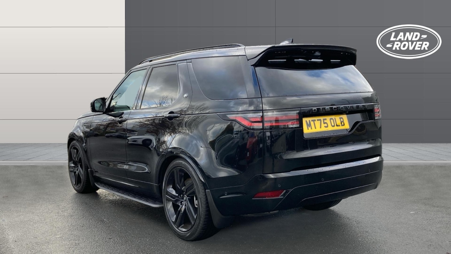 Used Land Rover Discovery 2025 for sale - 77285431: Photo 2