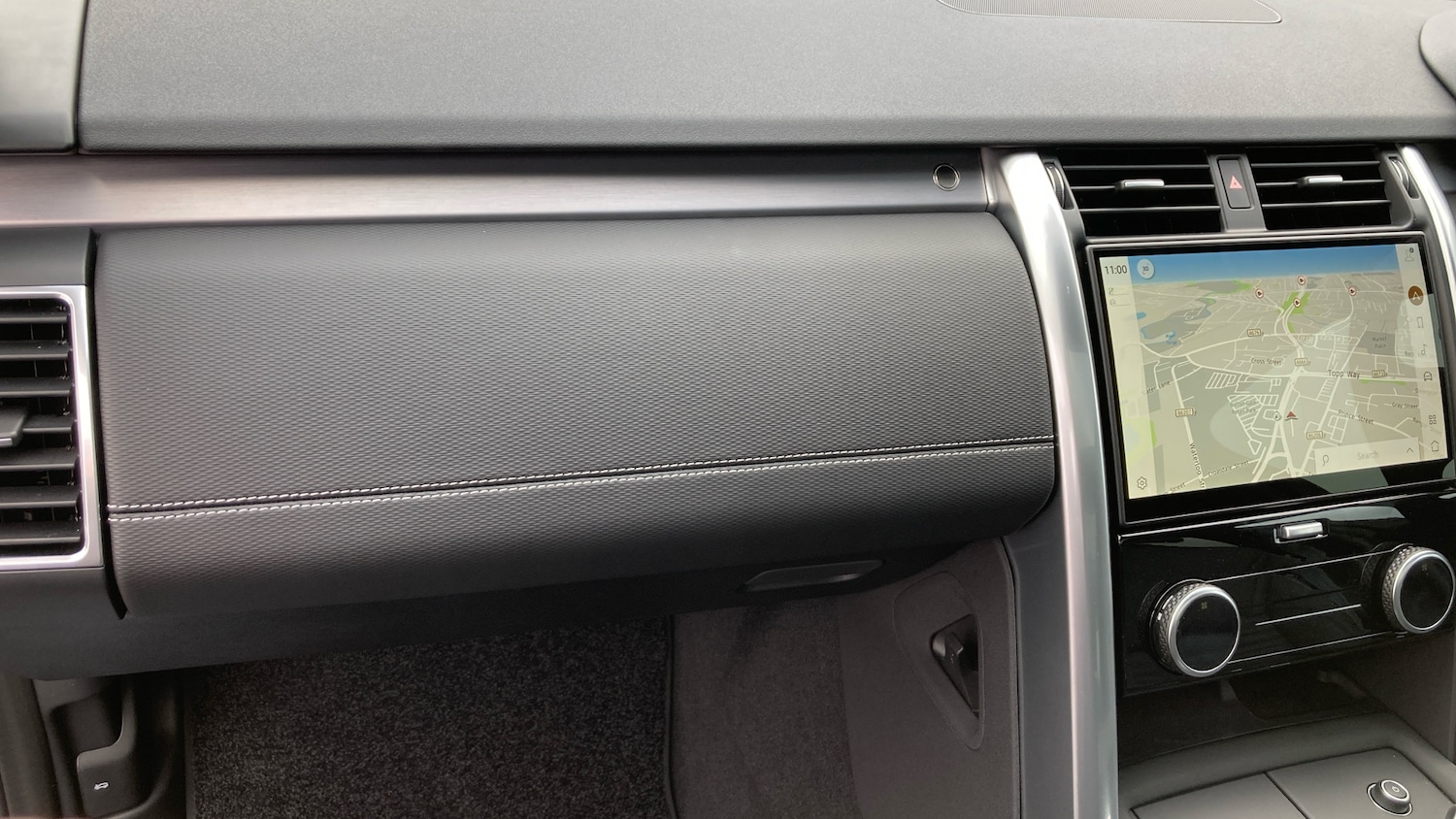 Used Land Rover Discovery 2025 for sale - 77285431: Photo 26