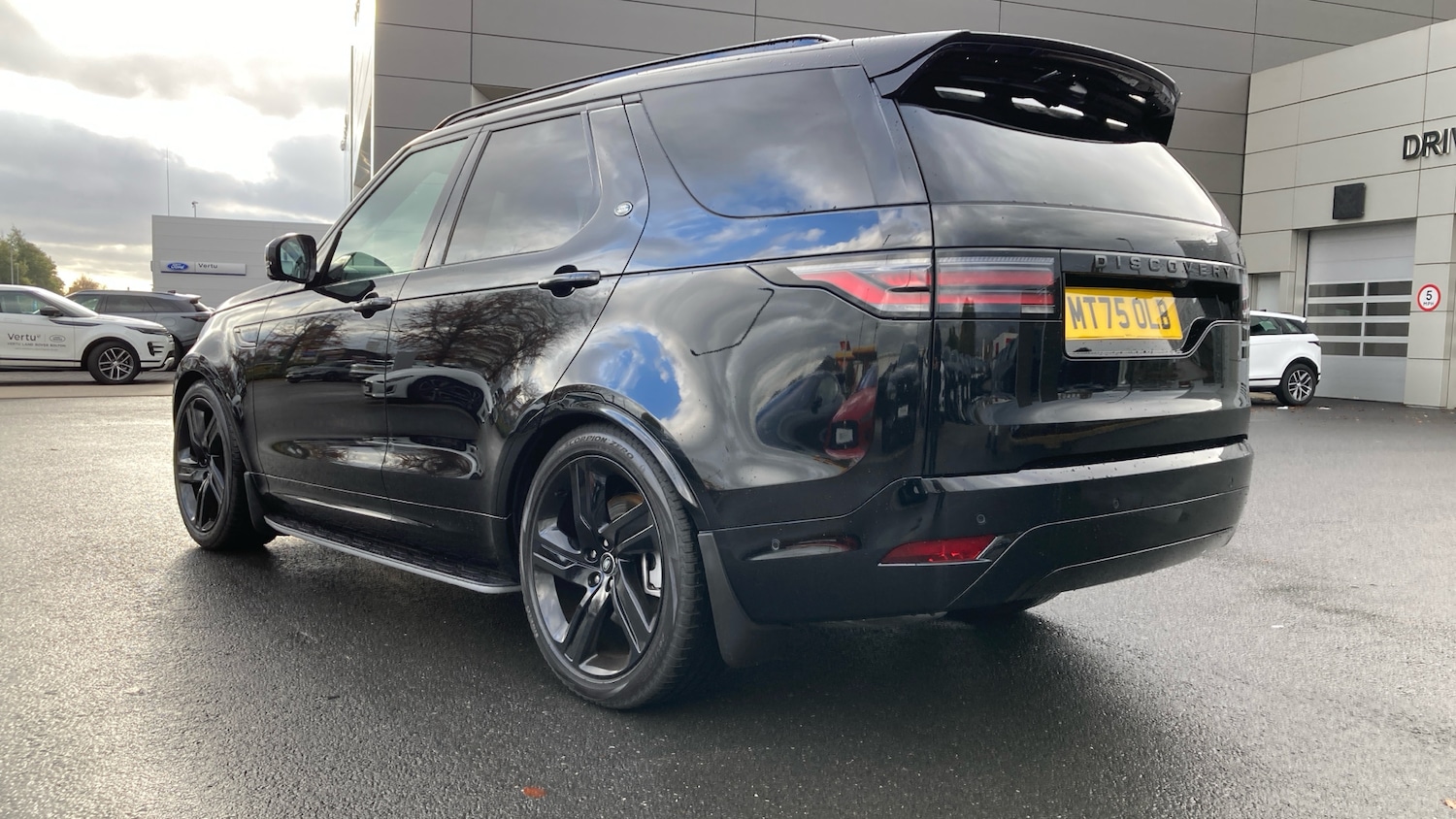 Used Land Rover Discovery 2025 for sale - 77285431: Photo 40