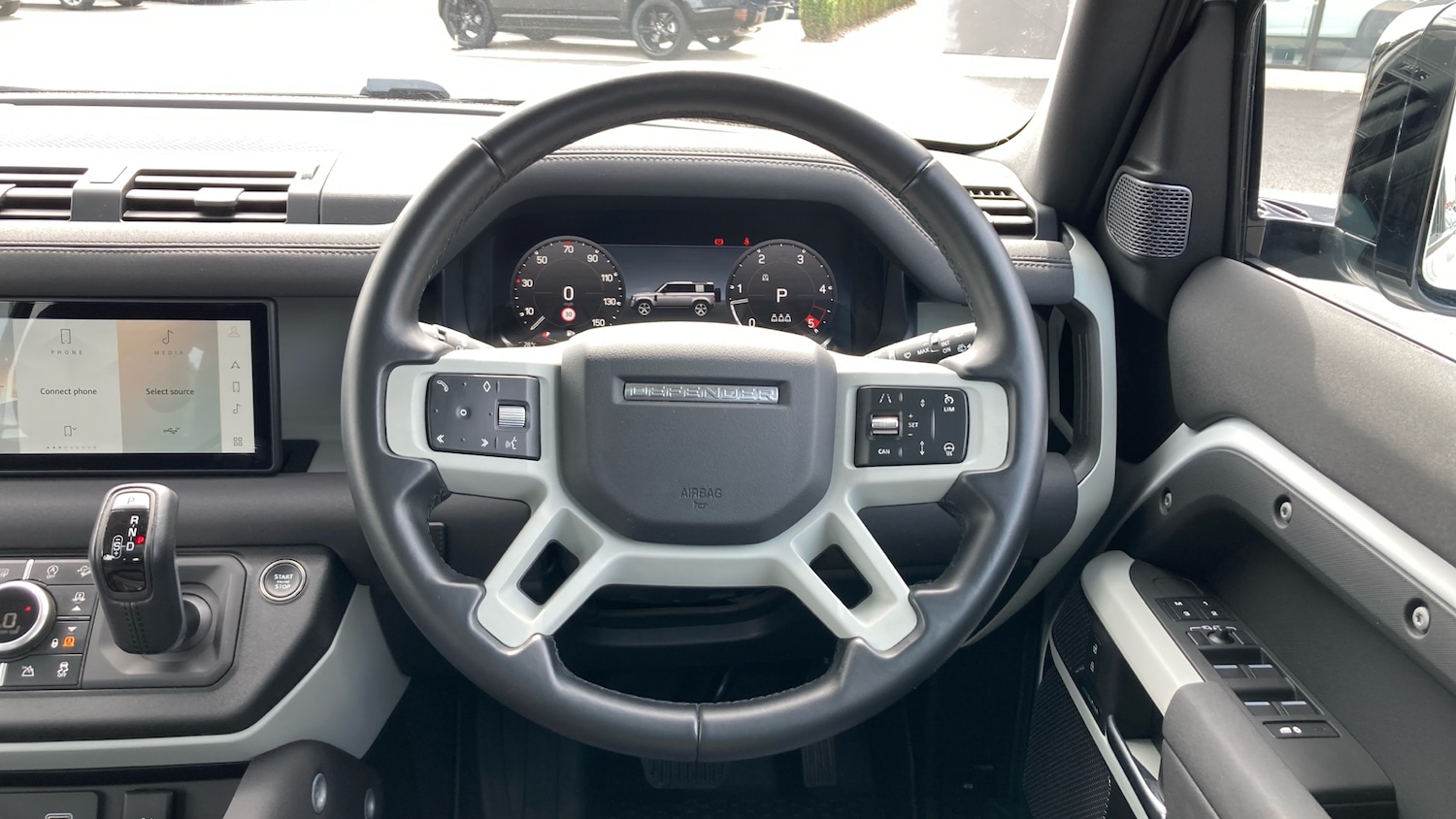 Used Land Rover Defender 2022 for sale - 76455115: Photo 15