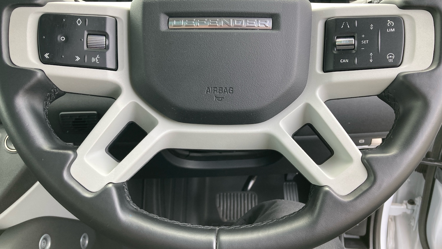 Used Land Rover Defender 2022 for sale - 76455115: Photo 42