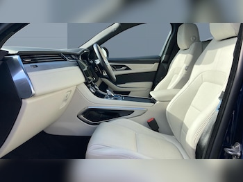 Used Jaguar F-Pace 2023 for sale - 76157676: Photo 3
