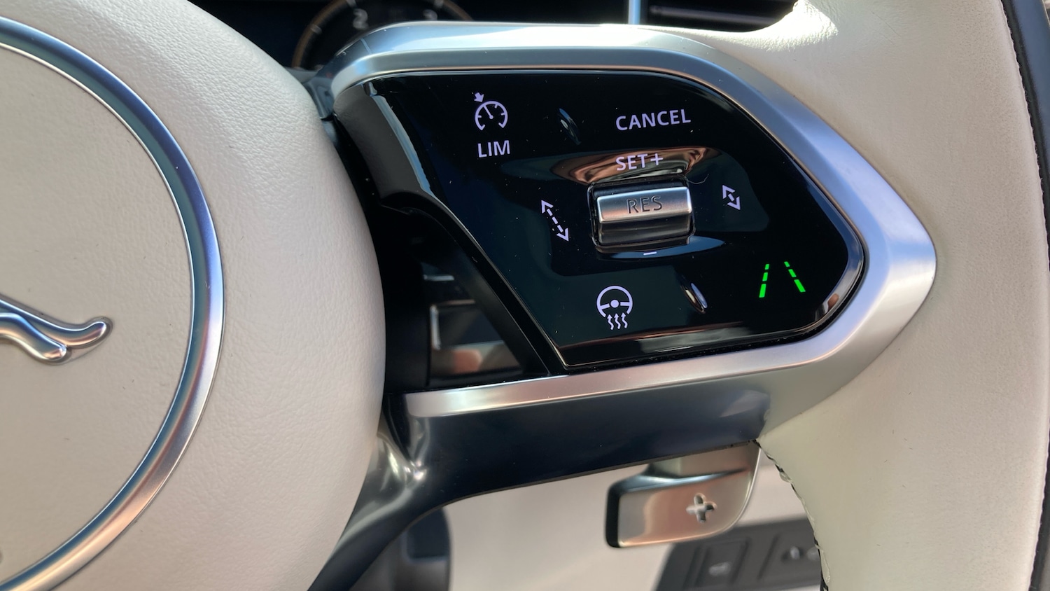 Used Jaguar F-Pace 2023 for sale - 76157676: Photo 44