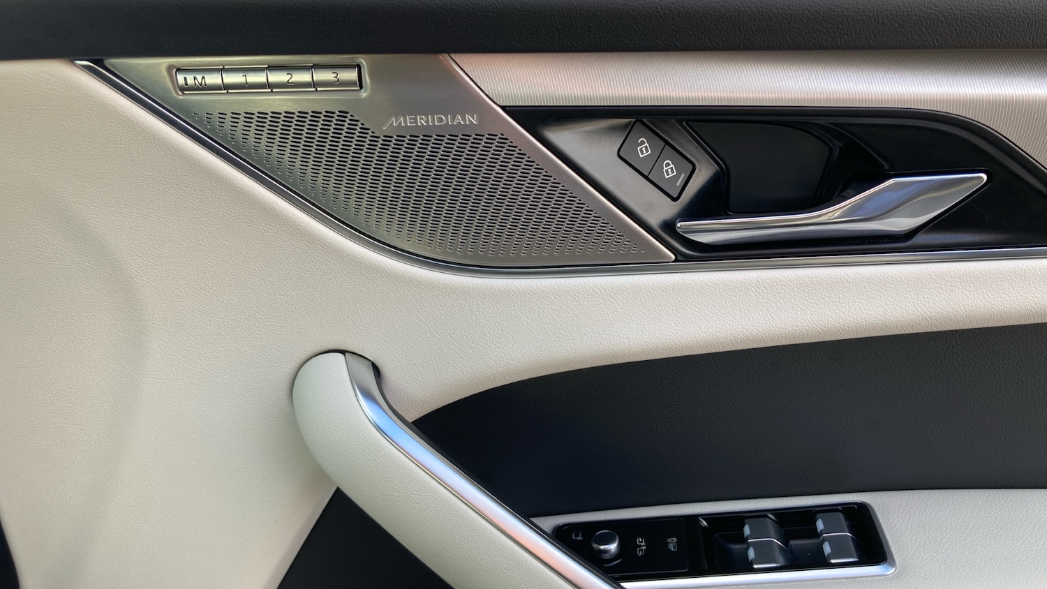 Used Jaguar F-Pace 2023 for sale - 76157676: Photo 45