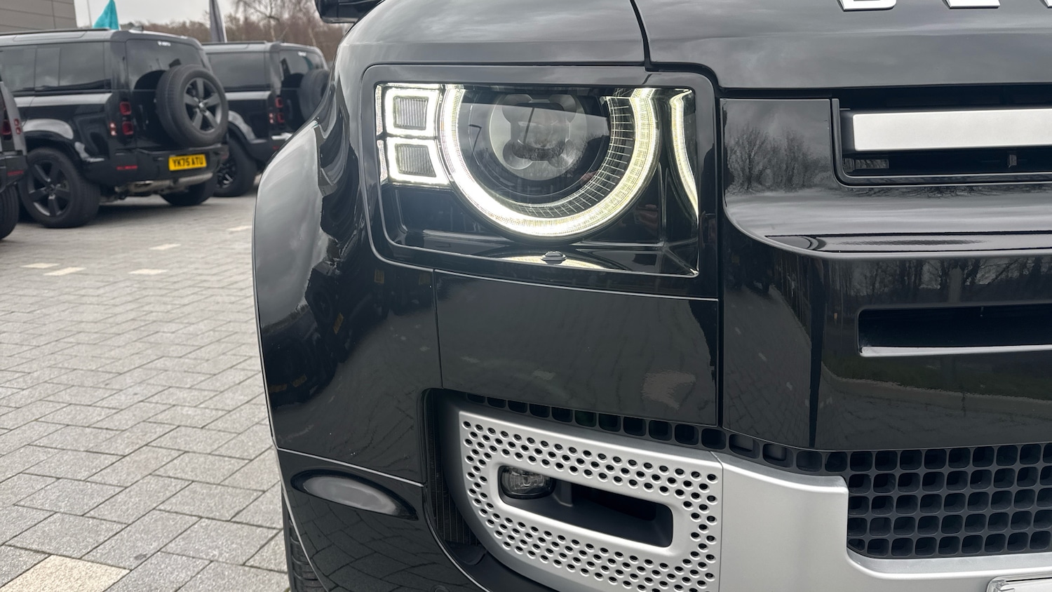 Used Land Rover Defender 2023 for sale - 77639142: Photo 22