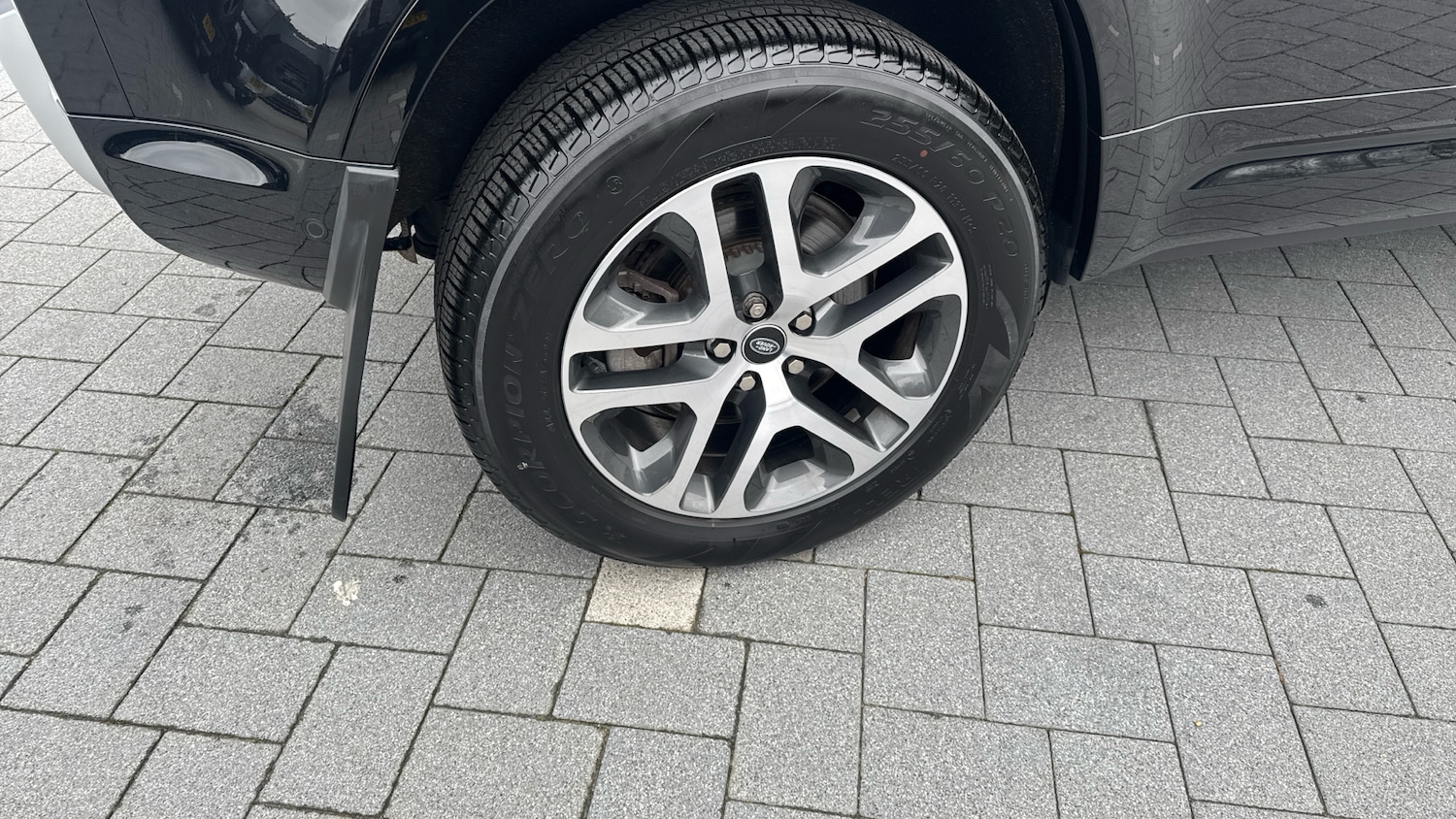 Used Land Rover Defender 2023 for sale - 77639142: Photo 28