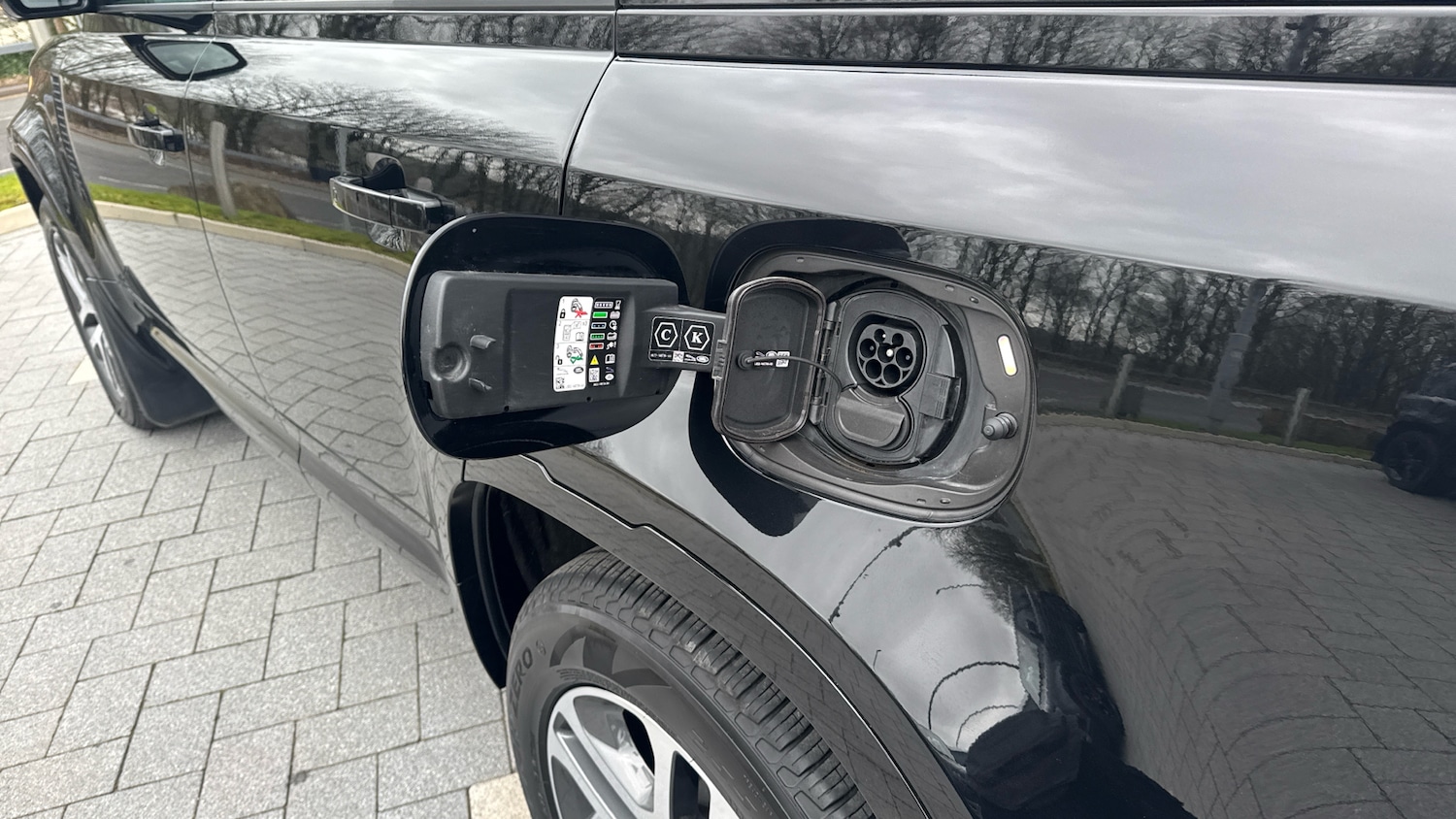 Used Land Rover Defender 2023 for sale - 77639142: Photo 35