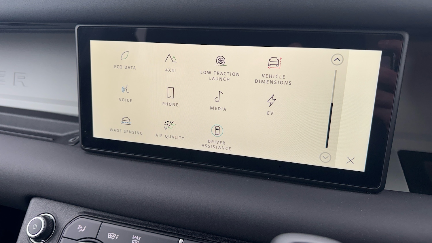 Used Land Rover Defender 2023 for sale - 77639142: Photo 55