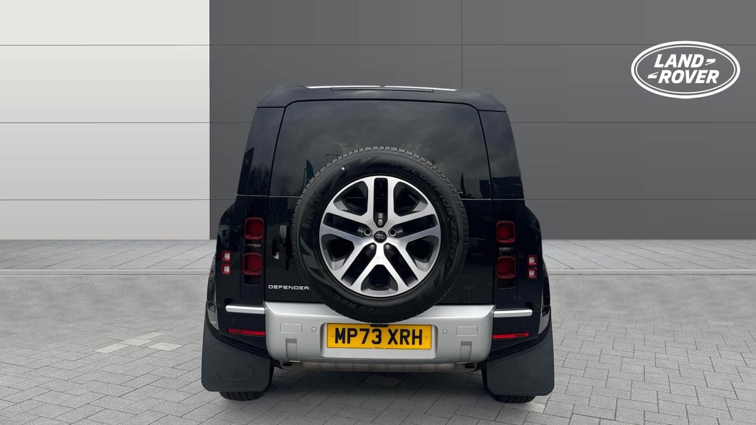 Used Land Rover Defender 2023 for sale - 77639142: Photo 6