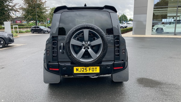 Used Land Rover Defender 2025 for sale - 76268168: Photo 40