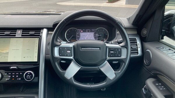 Used Land Rover Discovery 2023 for sale - 76184277: Photo 15