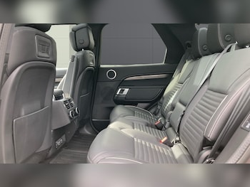 Used Land Rover Discovery 2023 for sale - 76184277: Photo 4