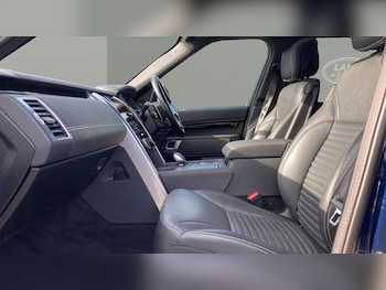 Used Land Rover Discovery 2021 for sale - 76193773: Photo 3