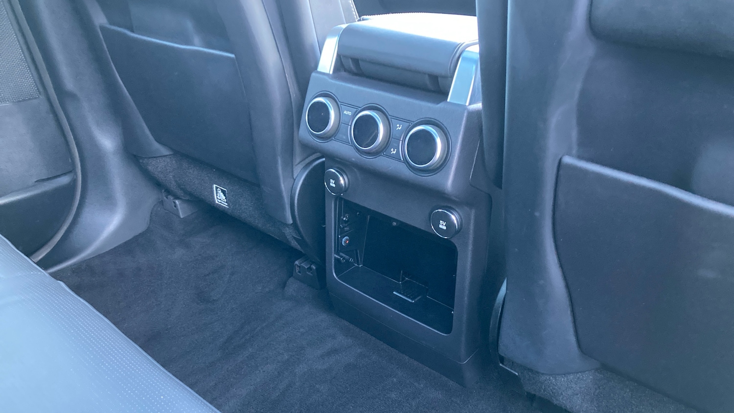 Used Land Rover Discovery 2019 for sale - 77286139: Photo 18