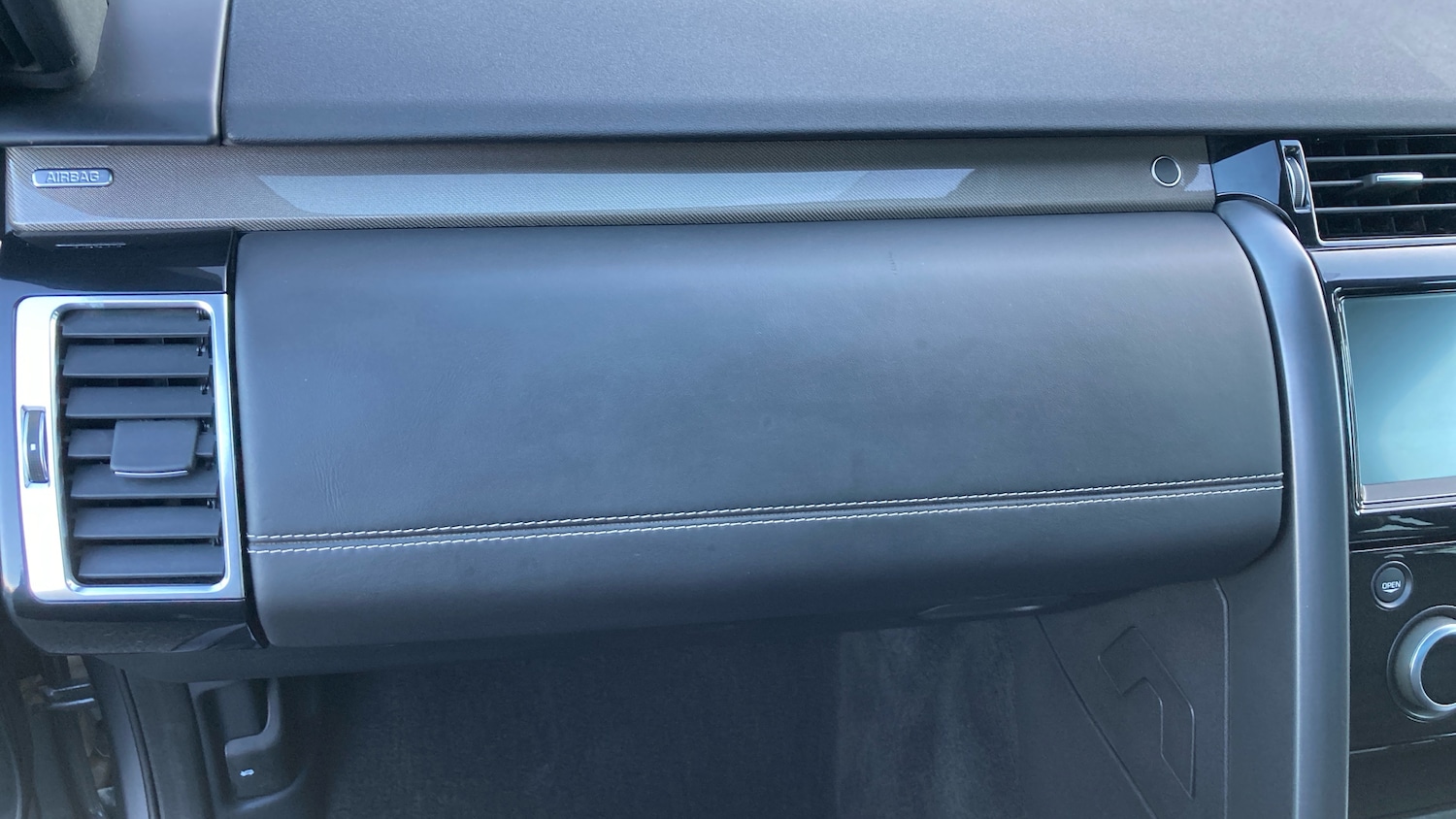 Used Land Rover Discovery 2019 for sale - 77286139: Photo 26