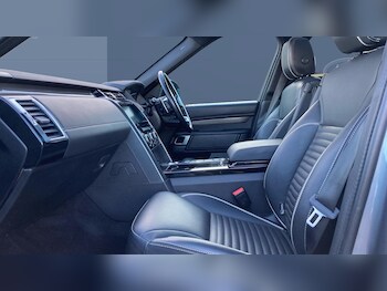 Used Land Rover Discovery 2019 for sale - 77286139: Photo